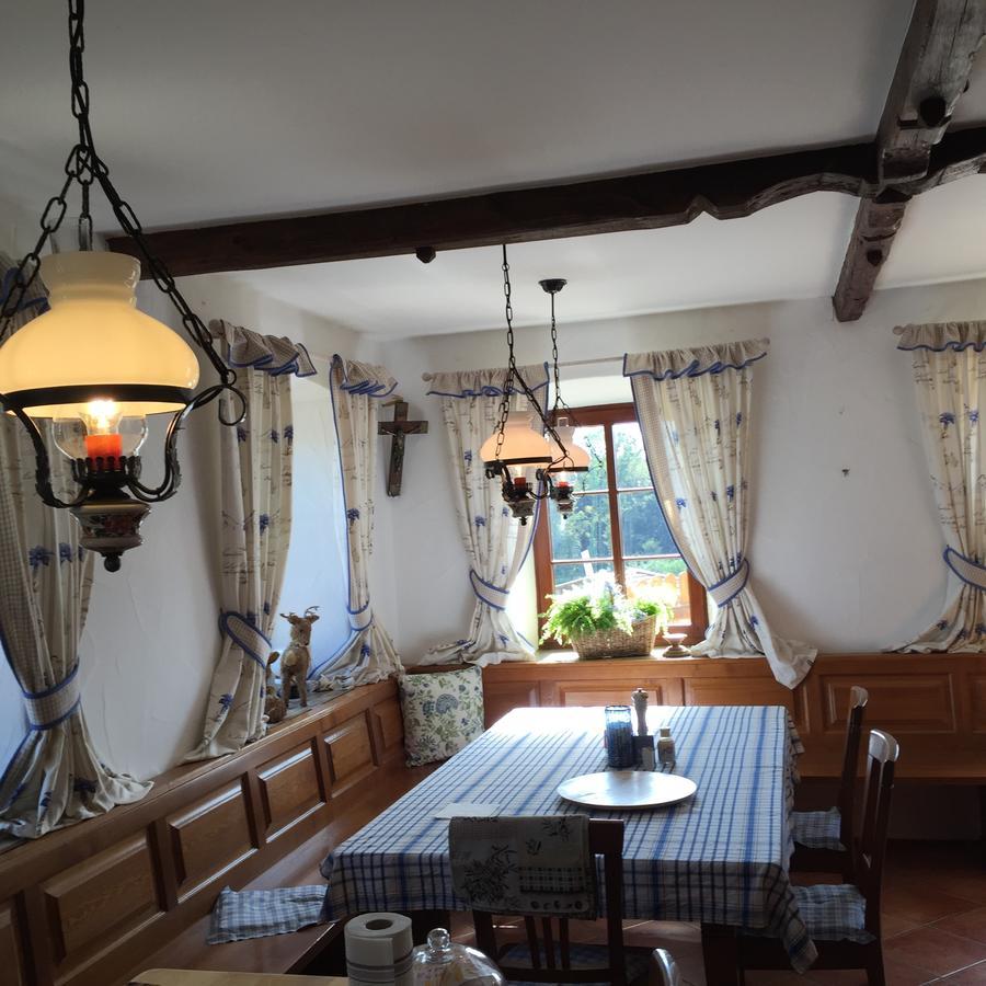 Hotel Alpenblick Riedering ภายนอก รูปภาพ