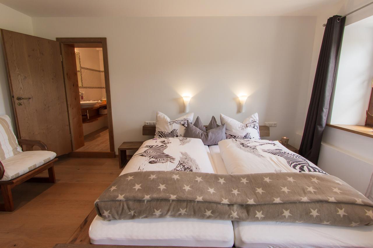 Hotel Alpenblick Riedering ภายนอก รูปภาพ