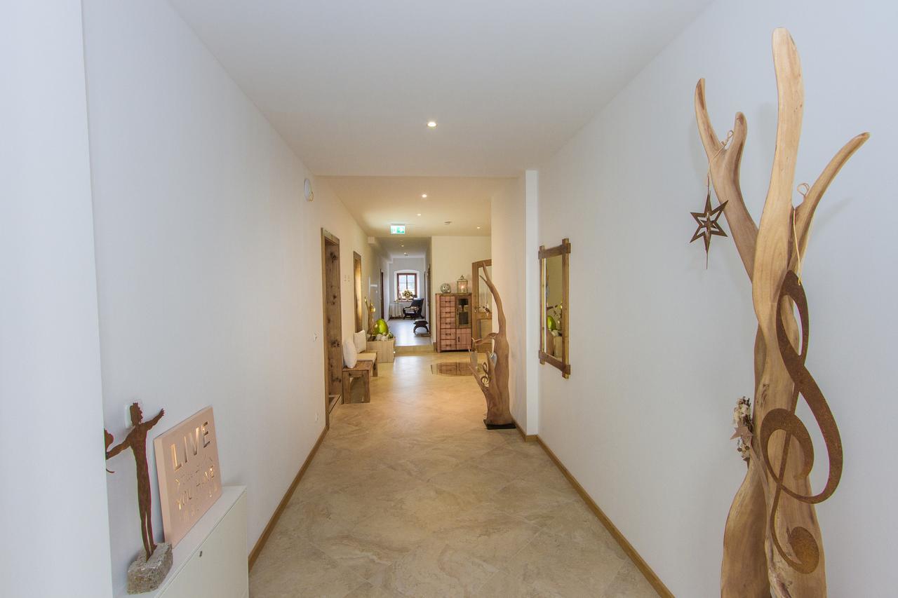 Hotel Alpenblick Riedering ภายนอก รูปภาพ